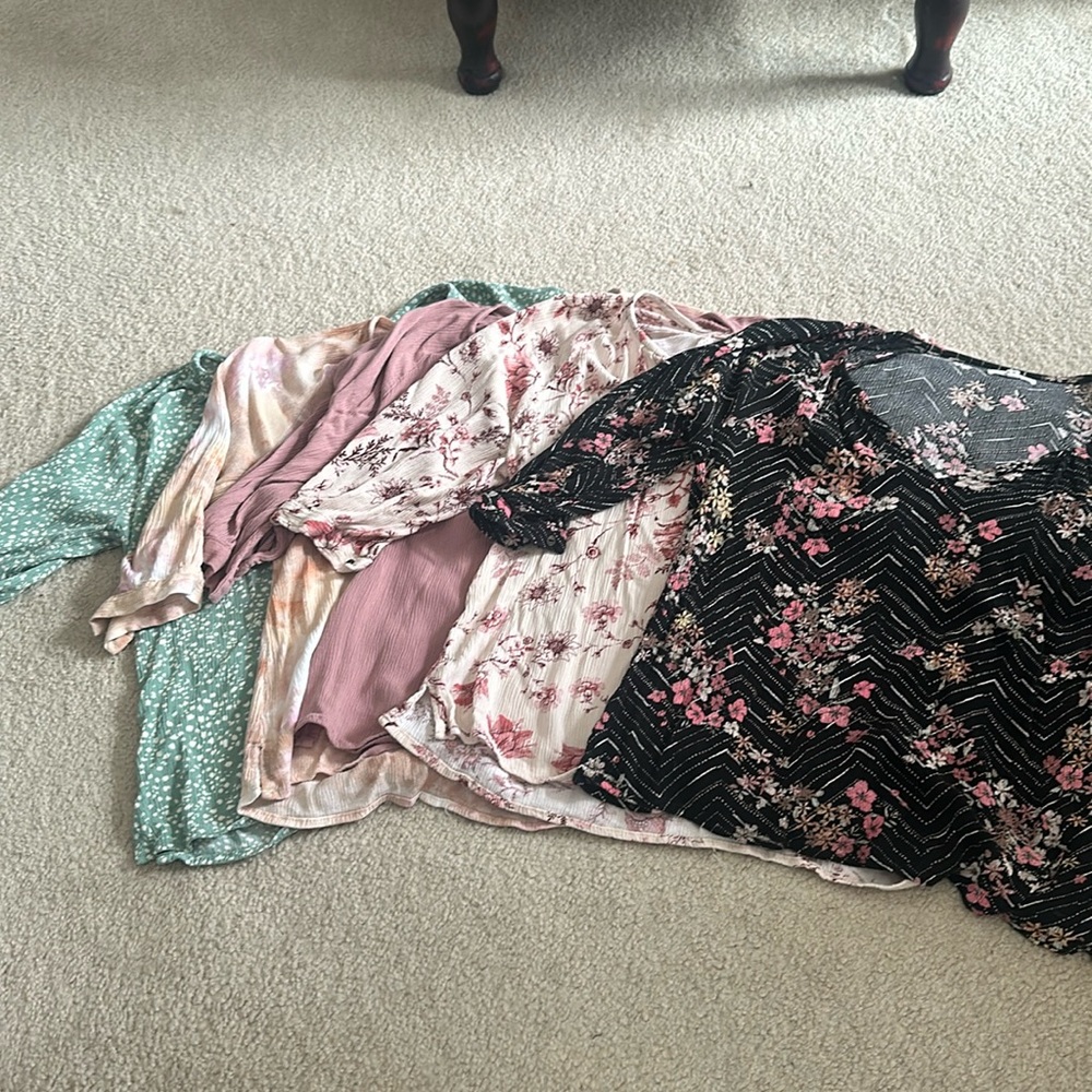 Maurice’s tops